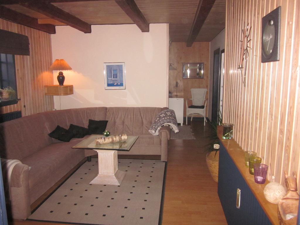 Apartment Holmsland ヴィデ・サンデ 部屋 写真